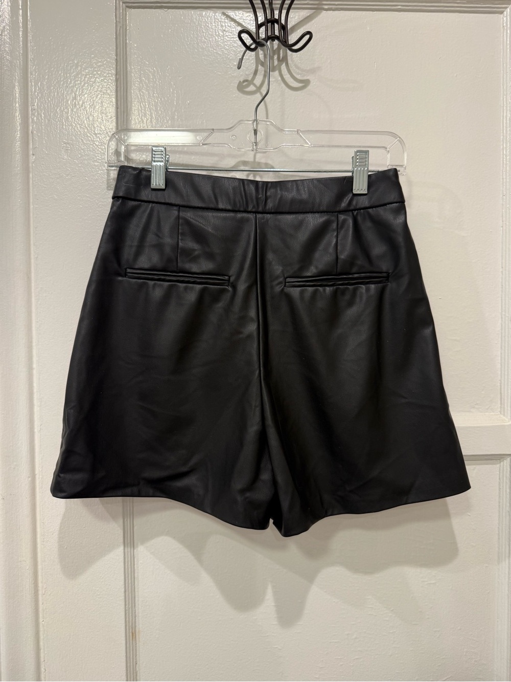 Zara Black High-Waist Faux Leather Shorts - Picture 3 of 3